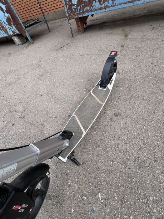 Самокат для ребенка б/у