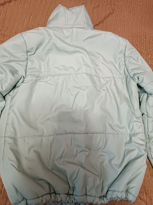 Продам демисезонные куртки