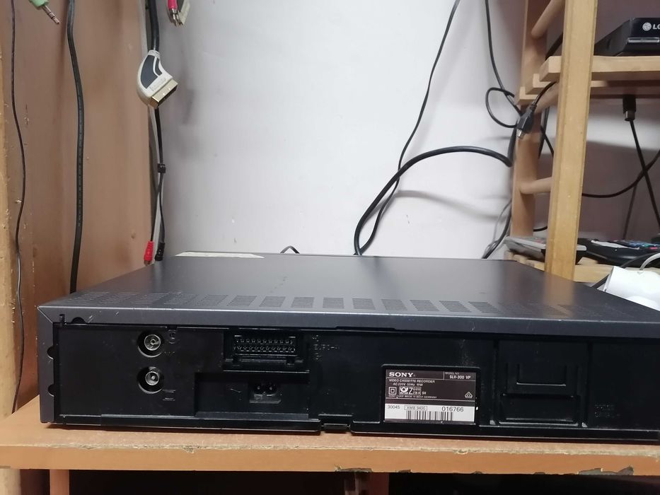 Magnetowid VHS Sony SLV-300 VP