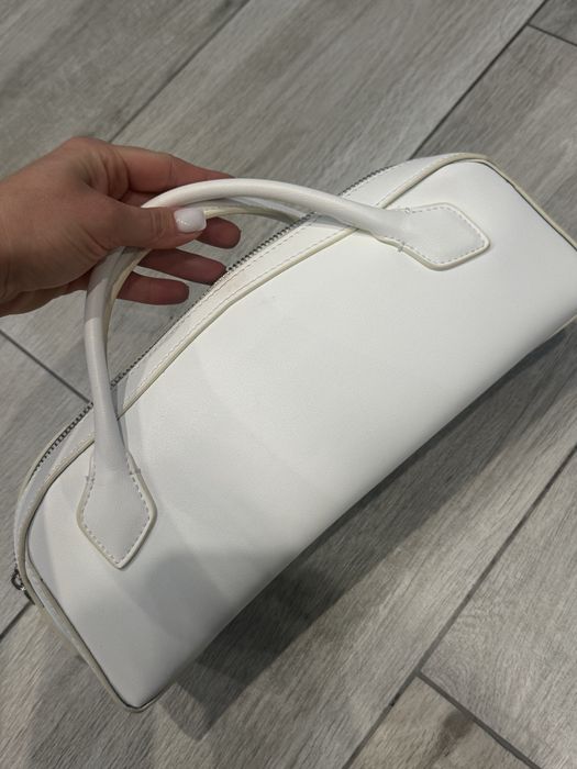Сумка  натуральная кожа Alaia