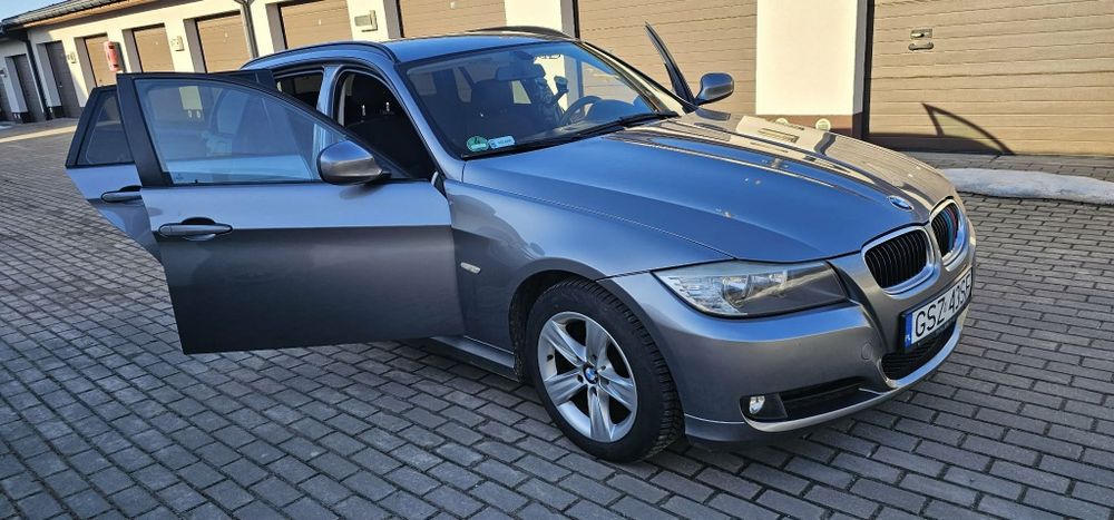 Samochód  BMW seria3 E91
