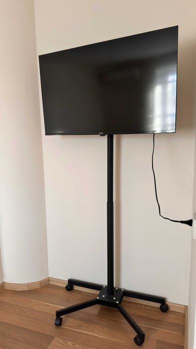 Телевізор kivi 43U770QB б/у