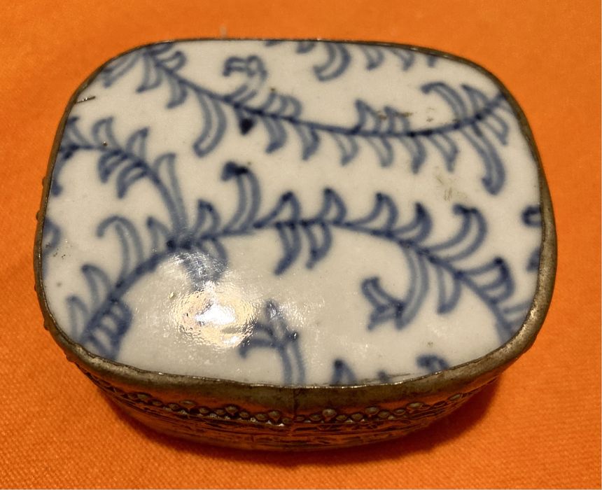 Caixa marroquina com azulejo