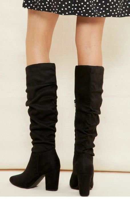 Czarne kozaki marszczone Nowe