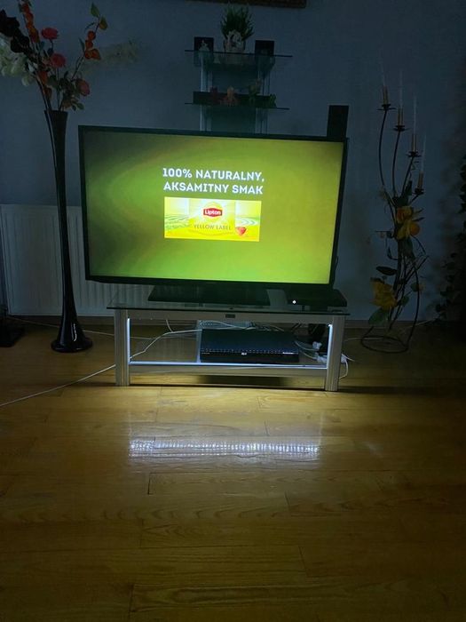 Regal RTV podświetlany