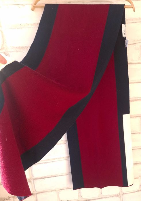 Люксовый шарф lacoste