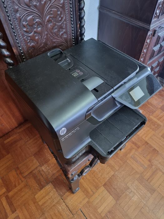Vendo Impressora HP 8600 PRO Wi-Fi e cabo de rede.