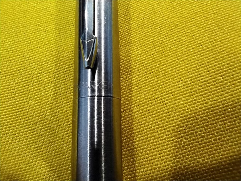 Caneta Parker aço inox escola escritório gabinete quarto casa vivenda.