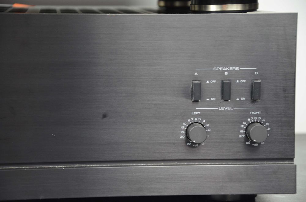 YAMAHA M-40 Końcowka Mocy 650 WATT Przedwzmacniacz C-80