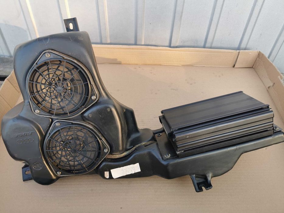 Tuba wzmacniacz BOSE Audi A6 C5 sedan komplet