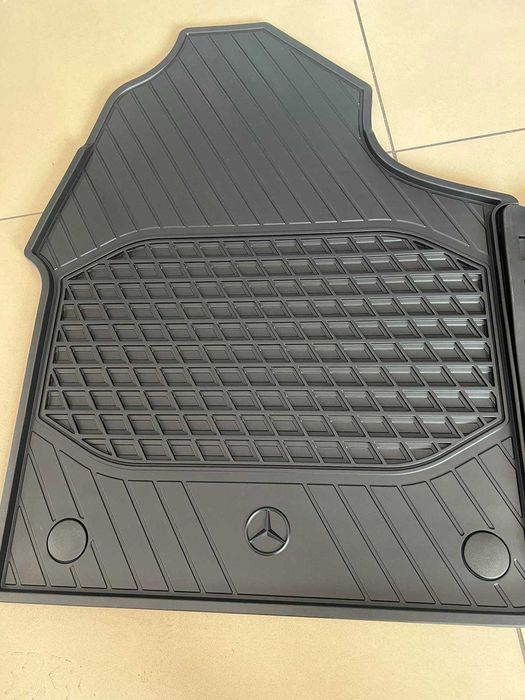 килимки в авто оригінал Mercedes Sprinter 907/910