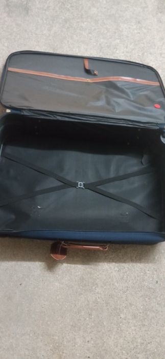 Mala de viagem em excelente estado