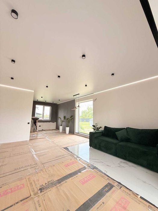 Натяжні стелі (натяжные потолки)