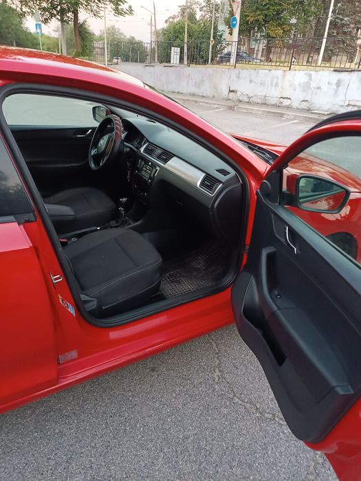 Skoda Rapid 2015 года