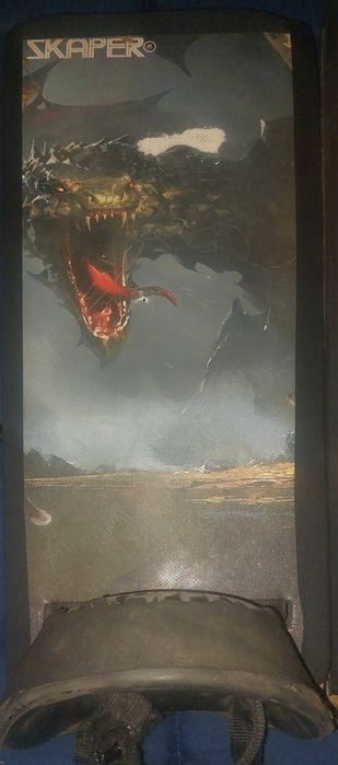 Caneleiras Skaper Guarda Redes Hoquei em patins.
24 largura e 51 altu