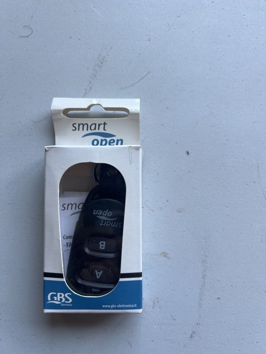 Comando de garagem smart open