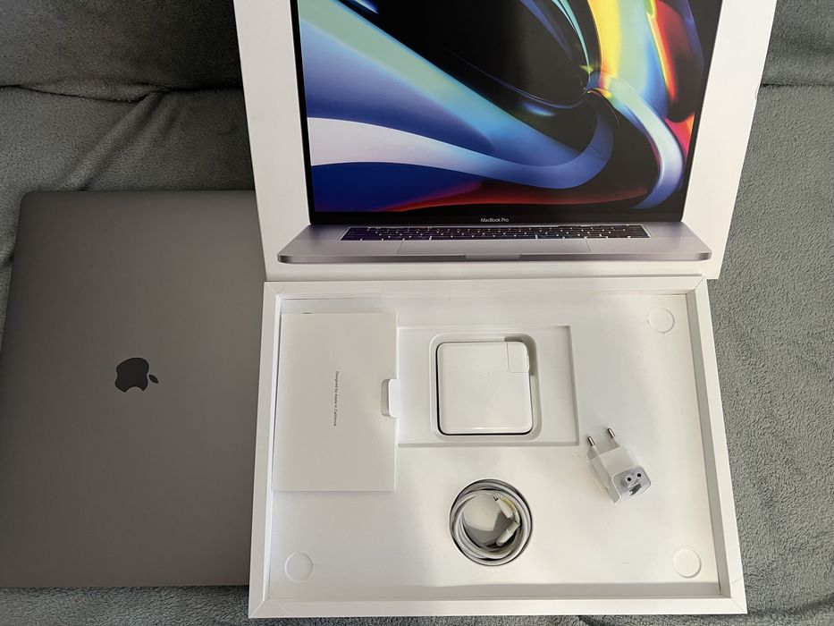 【美品】MacBook Pro 16_2019 i9/64GB/512GB_2 macbook pro 16 2019 i9 64gb - Купити електроніку - Ціни на OLX.ua