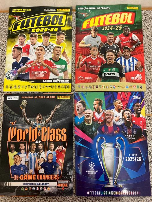 Cadernetas de Futebol Panini & Topps