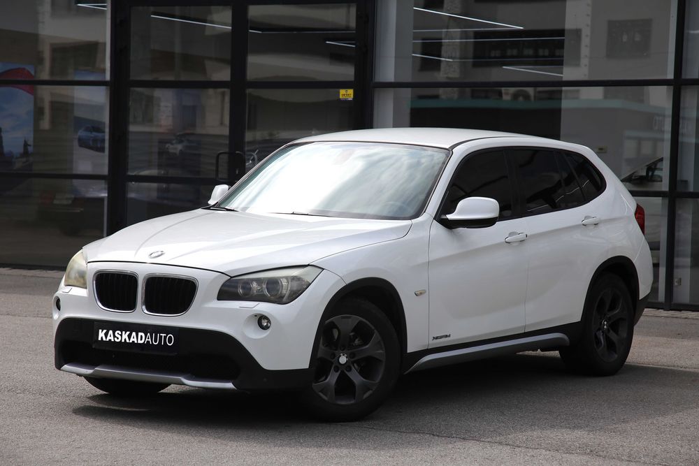 Продам BMW X1 2010