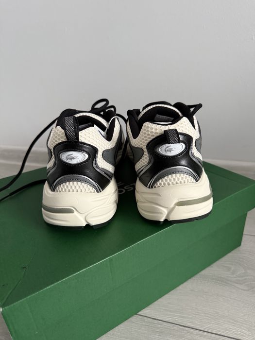 Кросівки Lacosta