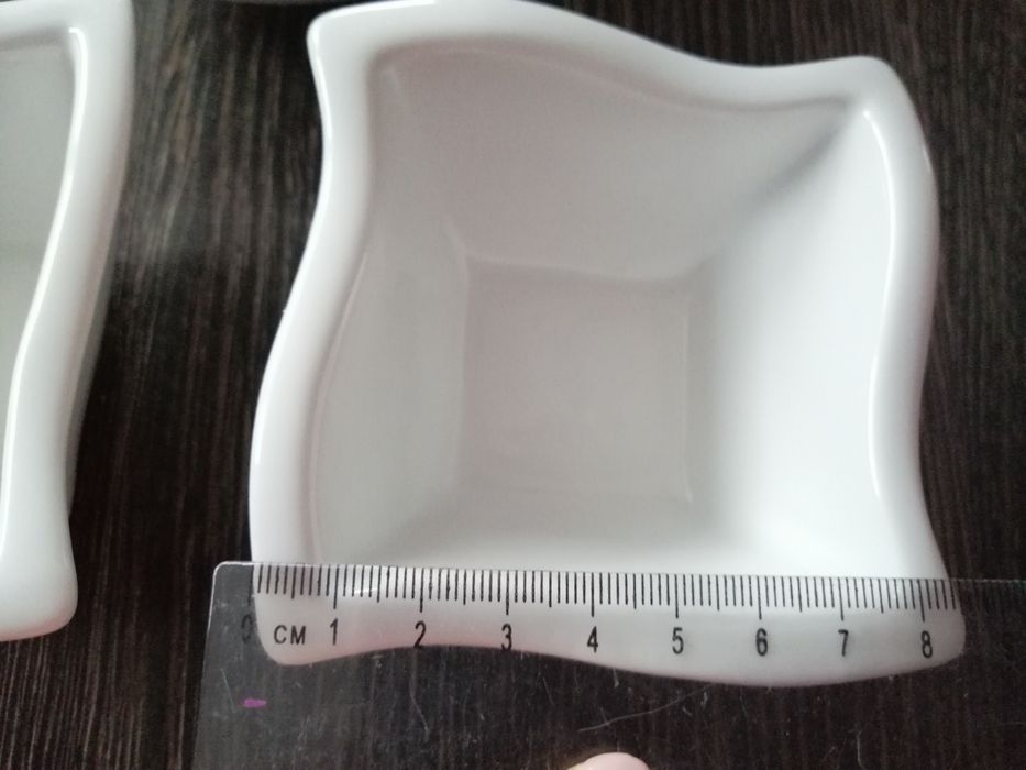 Miseczka na sos 8x8x4 cm 3 miseczki dipówki dipówka