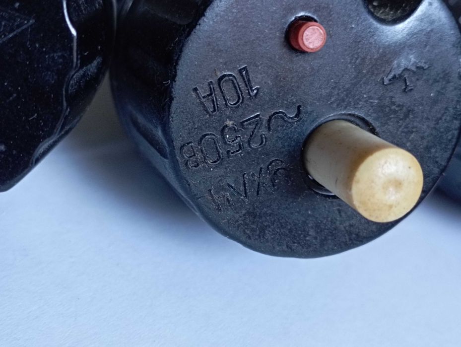 Предохранители Вставка плавкая ВТФ-10УХЛ3 и другие