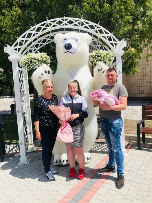 Аніматори Коломия.Білий ведмедик Хепі. Великий Панда
