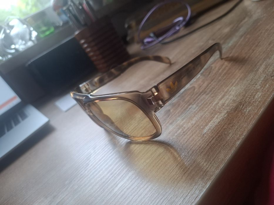 Okulary przeciwsłoneczne Adidas aviator. Nowe bez etui.