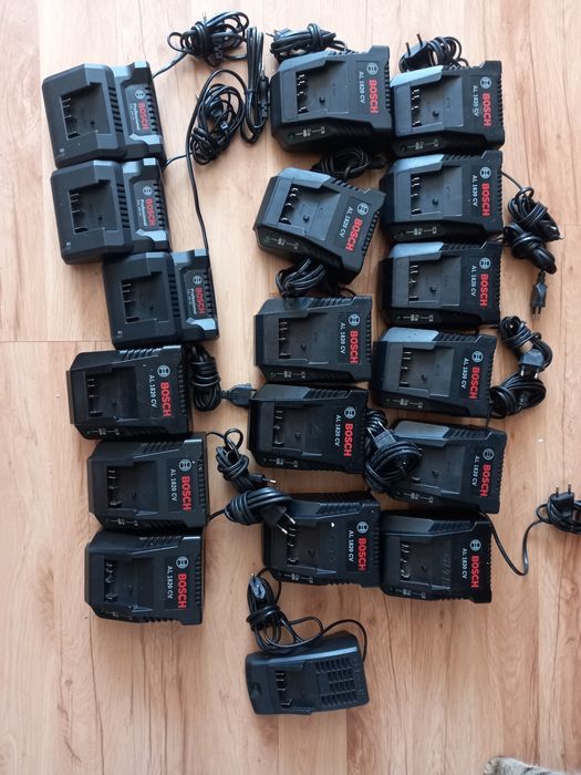 Зарядне зарядка Bosch 12 14.4 18 Бош акумулятор блок бош