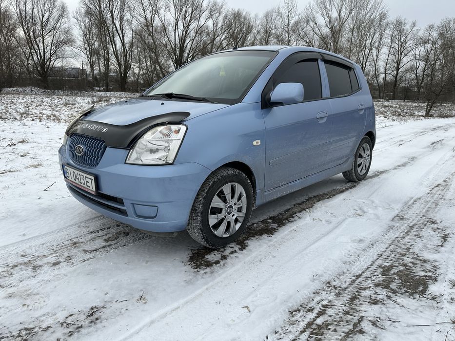 Kia Picanto 2007 г газ-бензин