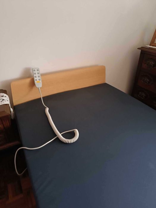 Cama Articulada  com pouco uso