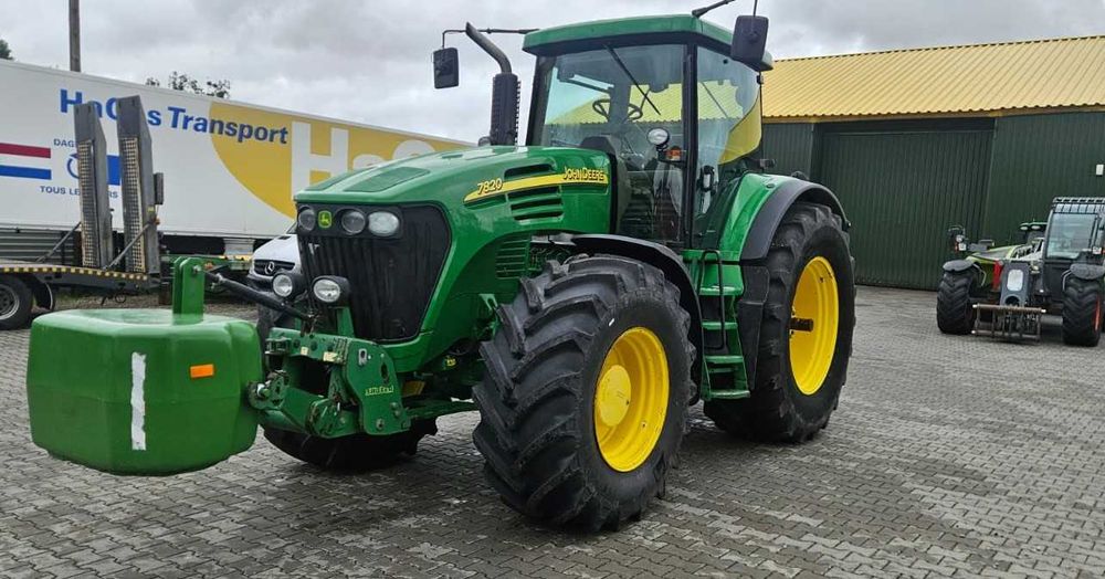 John Deere 7820 ,7920