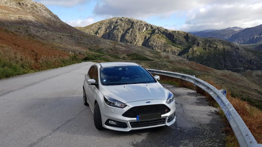Ford Focus 2.0 TDCi ST-2