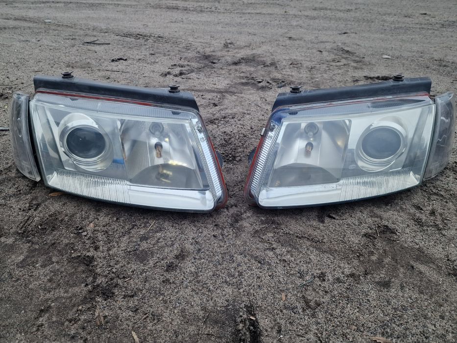 Lampy przód hella vw Passat b5 ksenon komplet xenon kierunkowskazy