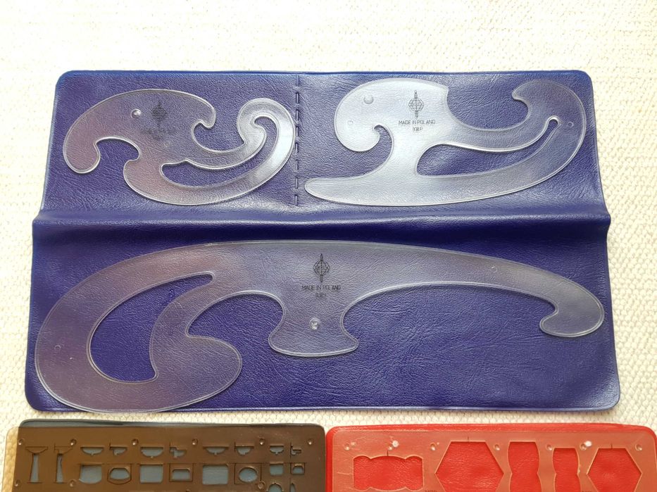 Skala przybory kreślarskie krzywik, szablon, linijka  PRL