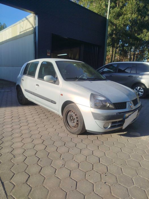 Renault Clio 2002