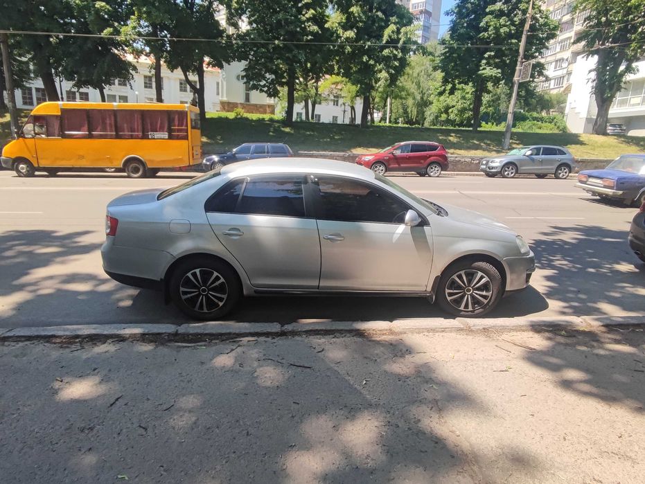 Продаж автомобілю