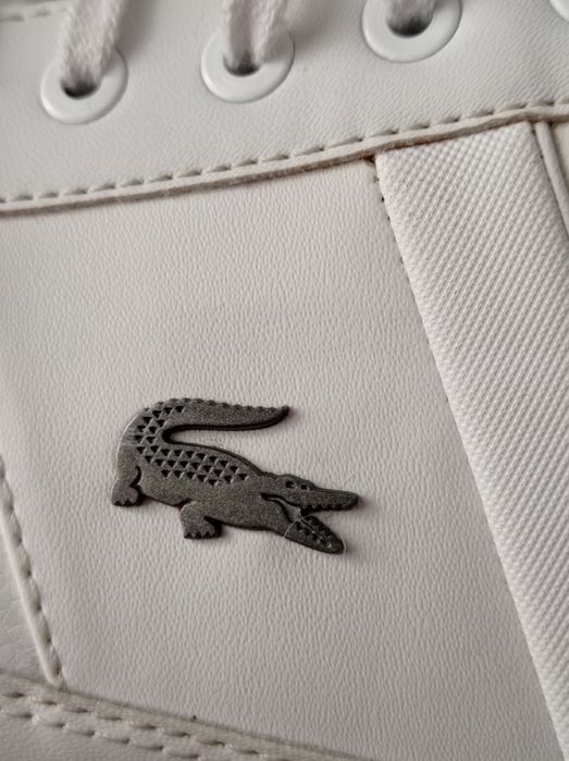 Buty Lacoste rozmiar 42 ,5 białe skóra 43 skórzane 27 cm super stan