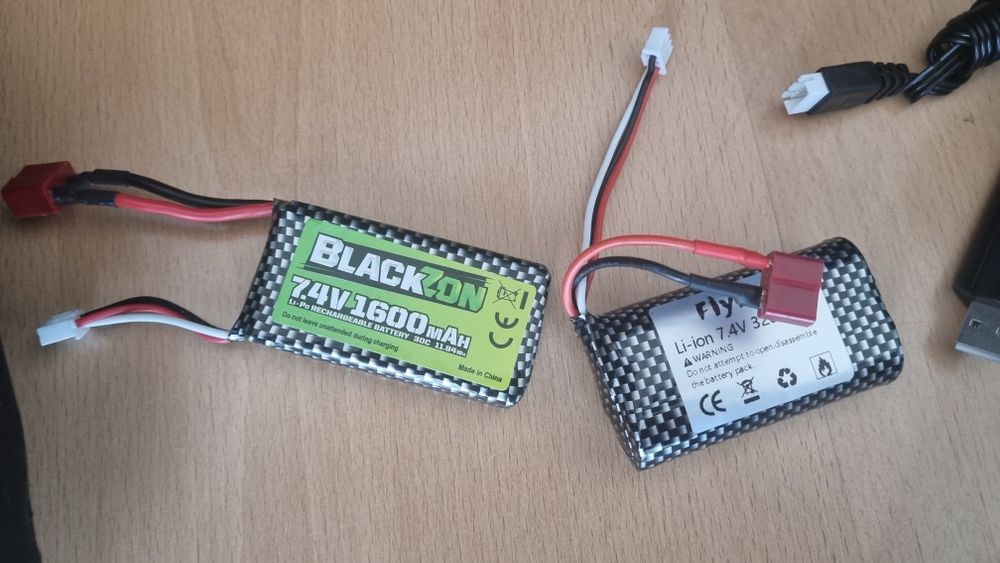 Carro rc 1:12 novo
