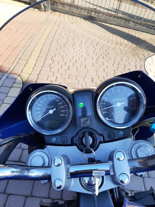 Honda Hornet 900cc
