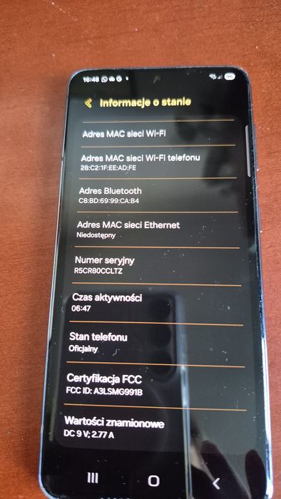 Samsung Galaxy S21 5G z super obudową od Spigen