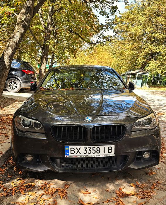 Bmw f10 2013 рік