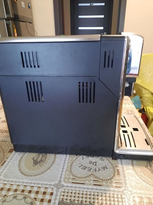 Кофемашина Saeco Incanto