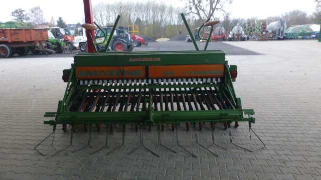 Siewnik AMAZONE D8 - 30 SUPER