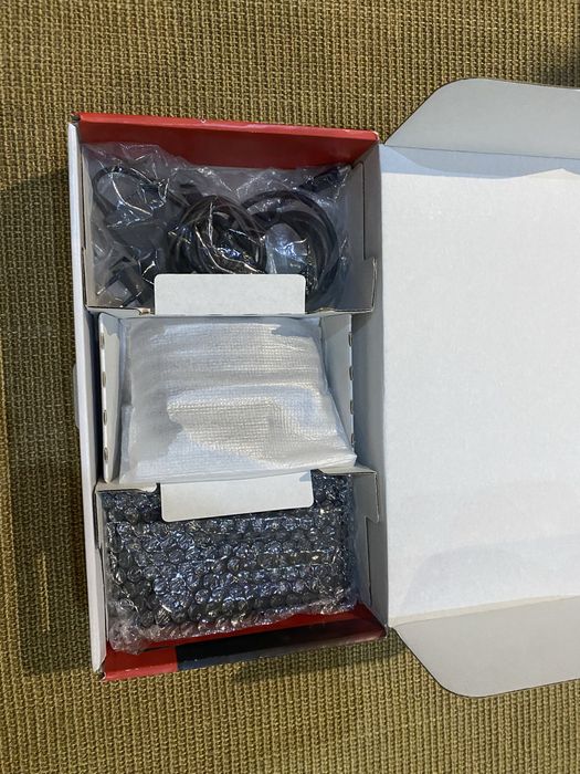 Nintendo Switch Completa Nova