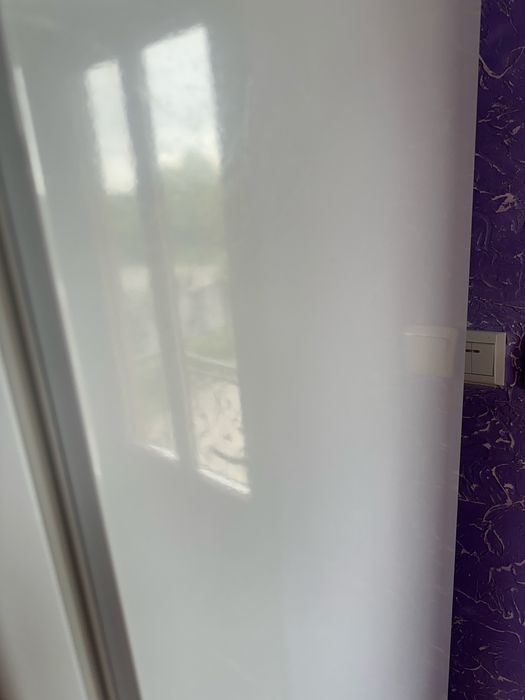 Продам холодильник indesit