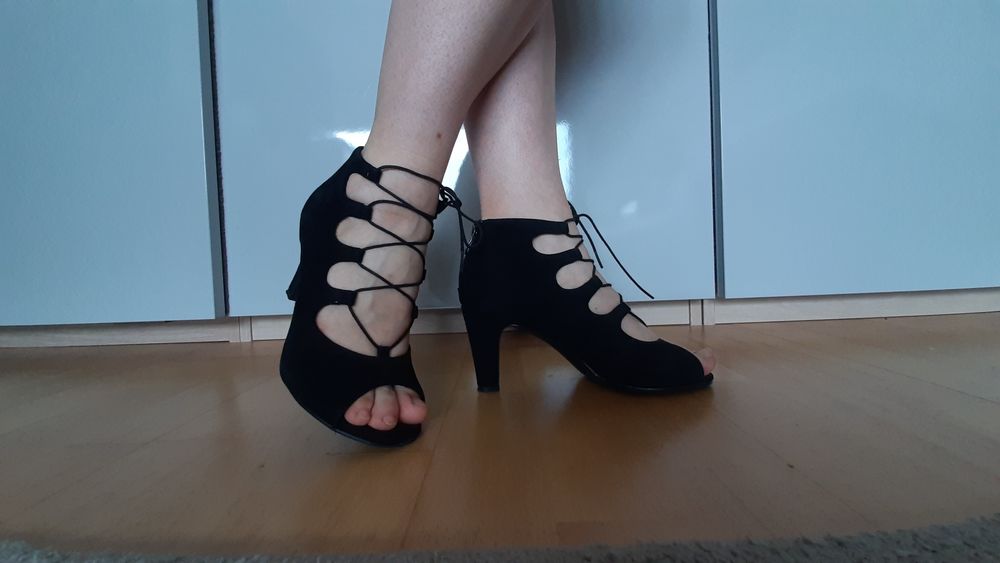 Eleganckie buty na obcasie deichman