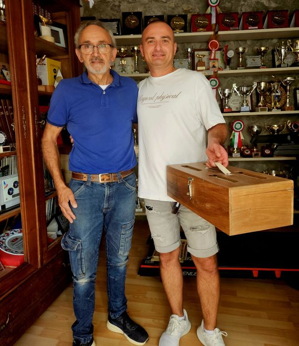 Kanarki wodnotokowe Malinois