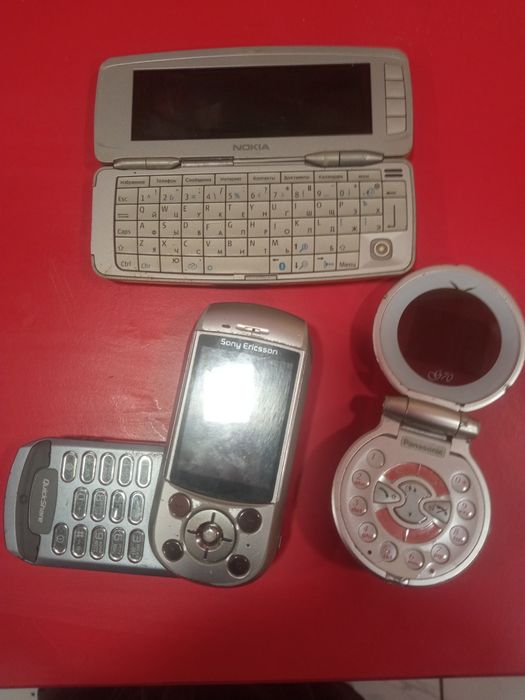 Продам Нокіа 9300