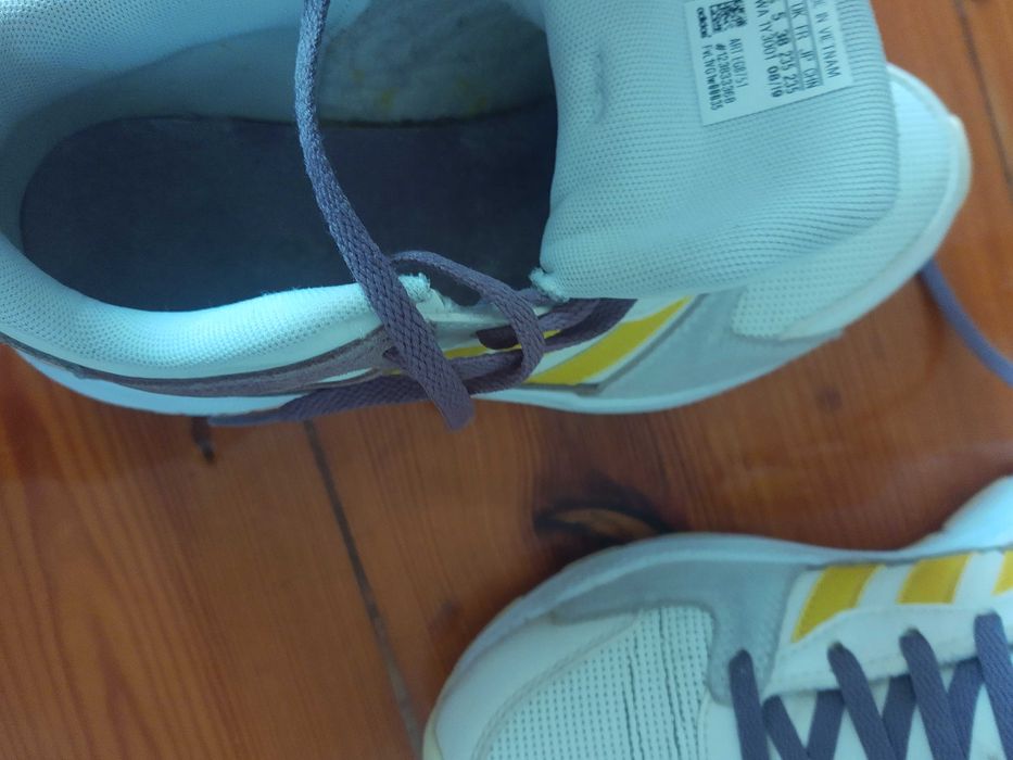 Buty damskie snakersy